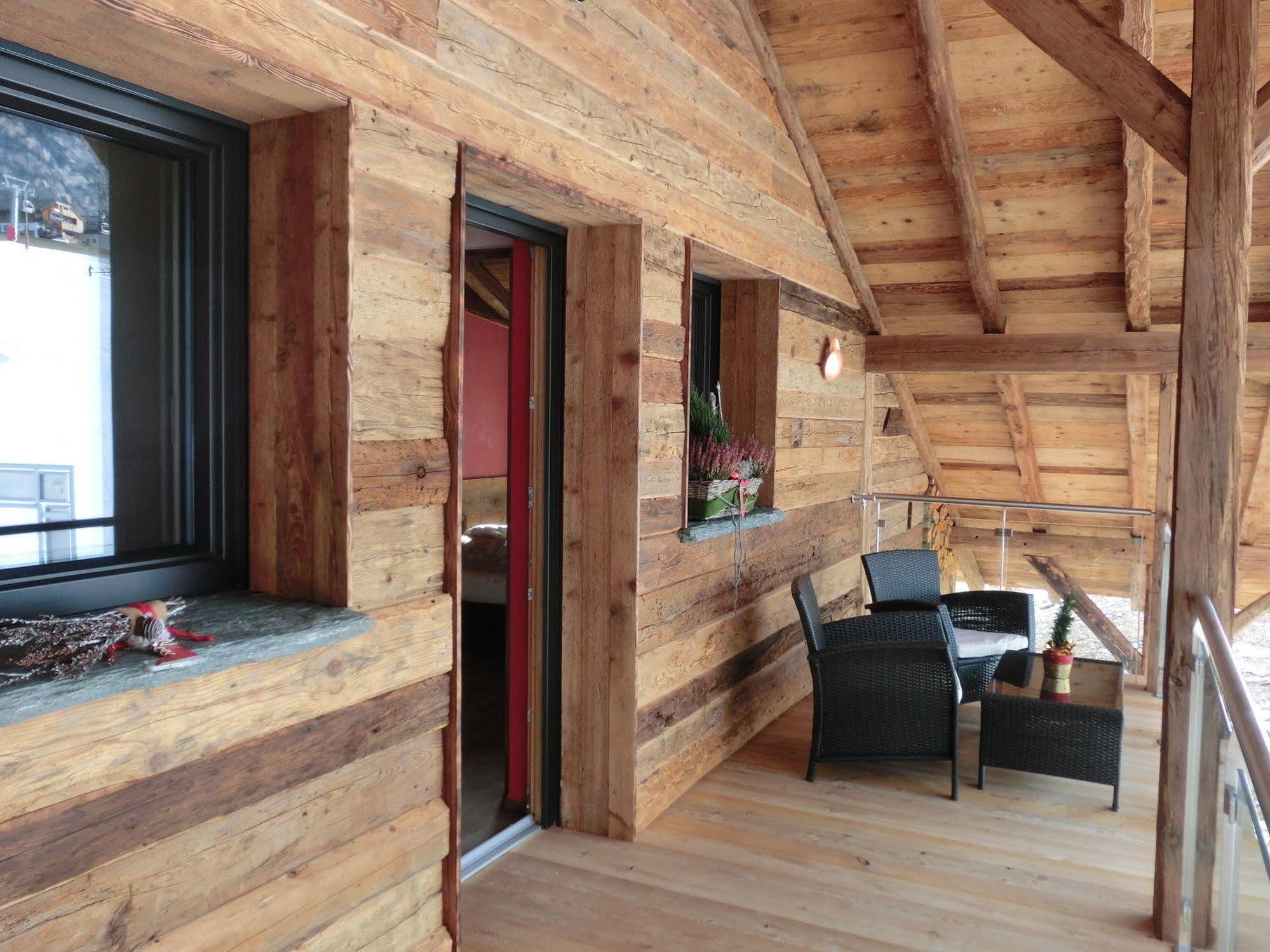 Chalet Stefan - Apartments La Villa  Extérieur photo